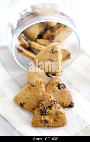 Fresh baked cookies raisins orange Banque D'Images
