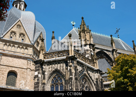 La Cathédrale aussi connu sous le nom de cathédrale impériale ou Royale Église de Sainte Marie à Aix-la-Chapelle, Allemagne Banque D'Images