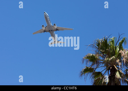 Alaska Airlines avion décolle de l'aéroport de Los Angeles en Californie Banque D'Images