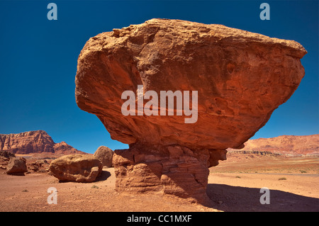 Balanced Rocks, près de Lees Ferry, Glen Canyon National Recreation Area, Arizona, États-Unis Banque D'Images