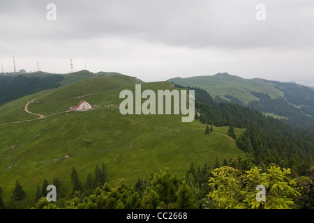 Les montagnes Rarau partie de l'Est des Carpates, Bucovine du Sud, Roumanie Banque D'Images