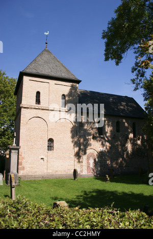 L'église Saint Étienne, romaneqsue Krieler Domchen (), Kriel, Koln, Nordrhein-Westfalen, Allemagne Banque D'Images