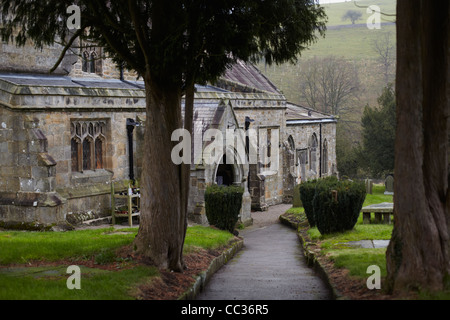 L'église paroissiale de st wilfred. tonbridge North Yorkshire. Banque D'Images