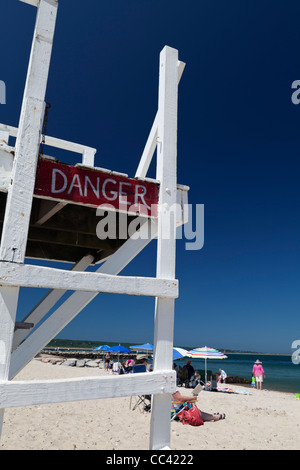 La gare de sauveteur Plage Menemsha Martha's Vineyard USA Massachusetts Cape Cod Banque D'Images