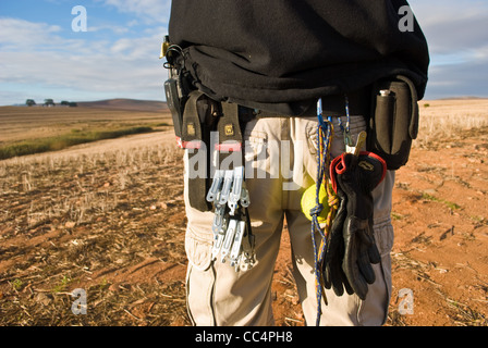 Un technicien du film et de ses outils sur l'ensemble des 'Safe House' avec Denzil Washington filmé près de Cape Town en Afrique du Sud. Banque D'Images