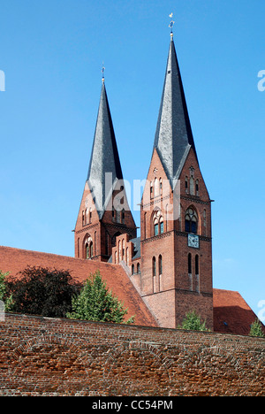 L'église du monastère Saint Trinitatis dans la ville de Neuruppin à Brandebourg. Banque D'Images