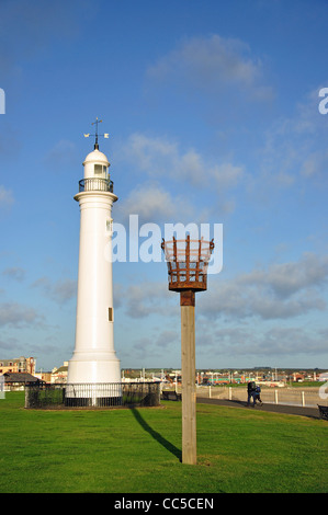 Fonte de Meik Phare et promenade, Seaburn, Sunderland, Tyne et Wear, Angleterre, Royaume-Uni Banque D'Images