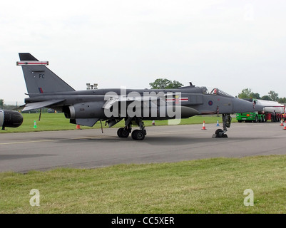 Sepecat Jaguar GR3A du 41 Sqn RAF, à l'Aérodrome de Kemble, Gloucestershire, Angleterre. Banque D'Images