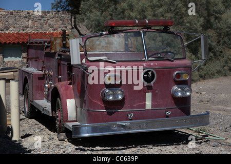 Abandonner un feu moteur dans la vallée de la mort sur la frontière de la Californie /Nevada Banque D'Images