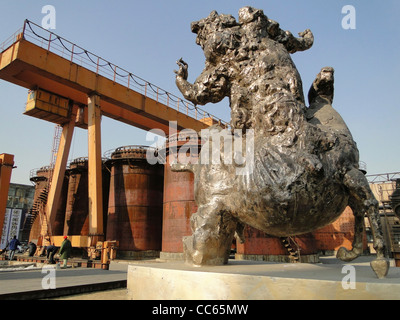 Sculpture art contemporain affiche dans 751 Art Zone, Beijing, Chine Banque D'Images