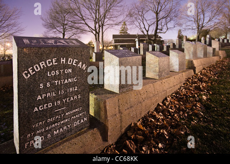 De nombreuses victimes de la catastrophe du titanic ont été enterrés au cimetière de Fairview Lawn à Halifax, en Nouvelle-Écosse. Banque D'Images