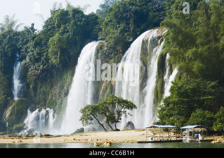 Cascade Detian, Chongzuo, Guangxi, Chine Banque D'Images