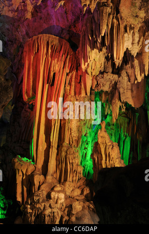 Reed Flute Cave, Guilin, Guangxi, Chine Banque D'Images