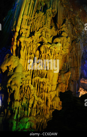 Reed Flute Cave, Guilin, Guangxi, Chine Banque D'Images