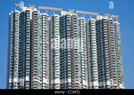 La Chine, Hong Kong, une tour typique des immeubles résidentiels Banque D'Images