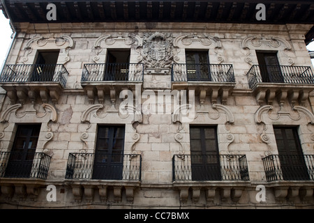 Bâtiment Orné, Vieille Ville, Hondarribia, Basque, Espagne Banque D'Images