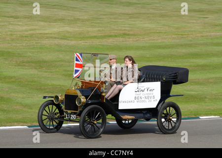 1911 Ford Model T 'Ben Nevis' au Goodwood Revival 2011, Sussex, UK. Banque D'Images