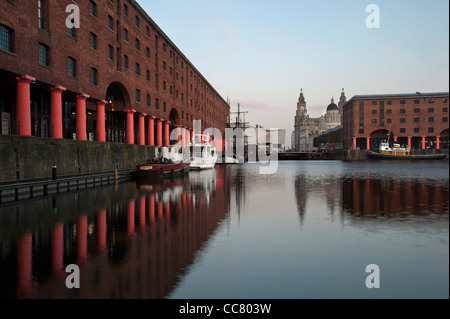 L'Albert Dock Liverpool Merseyside UK Banque D'Images