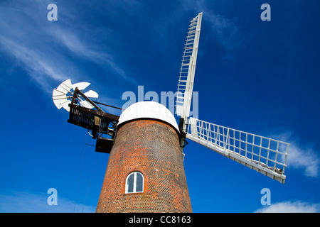 Wilton Moulin, un moulin et le seul moulin à vent de travail dans le Wessex, à Grand Bedwyn, Wiltshire, England, UK Banque D'Images