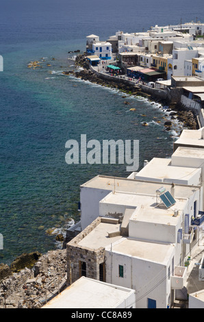 Mandriki sur la ville, l'île de Nisyros, Dodécanèse, Grèce Banque D'Images