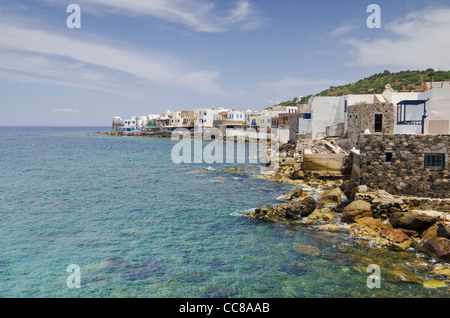 Mandriki sur la ville, l'île de Nisyros, Dodécanèse, Grèce Banque D'Images