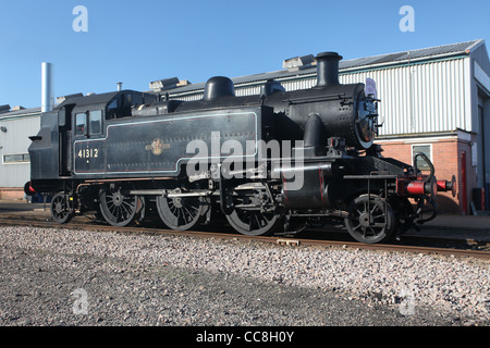 BR Standard Class 2 2-6-2T locomotive no 41312 à Eastleigh centenaire Banque D'Images