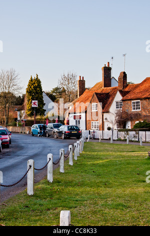 Le village de crassier. HS2 va sortir du tunnel près d'ici. Banque D'Images