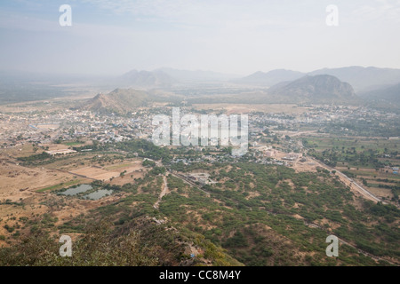 Vue sur Pushkar de Ratnagiri Hill - Rajasthan, Inde Banque D'Images