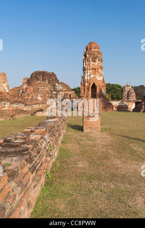 Les ruines du Wat Phra Mahathat, Ayutthaya, Thaïlande Banque D'Images