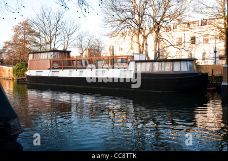 Péniche où Richard Branson l'habitude de vivre sur le bras de Paddington à la Petite Venise, Banque D'Images