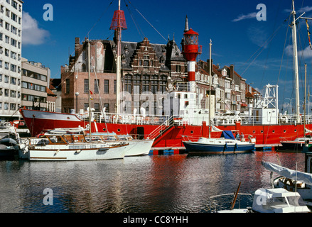 Le port d'Ostende, voiliers, Fisherman's Quay Banque D'Images