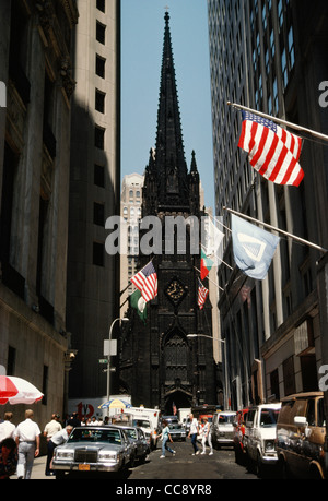 L'église Trinity et Wall Street 1987, NYC Banque D'Images