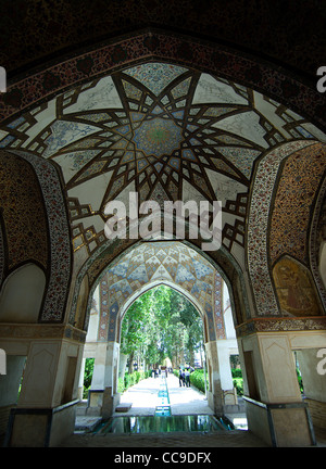La fin (Jardin Bagh-e Tarikhi-ye-Fin) à l'extérieur de Kashan, Iran, a été conçu pour Shah Abbas I au début du 17e siècle. Banque D'Images