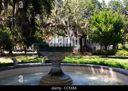 Fontaine du mémorial allemand, Orleans Square, Savannah, Géorgie Banque D'Images