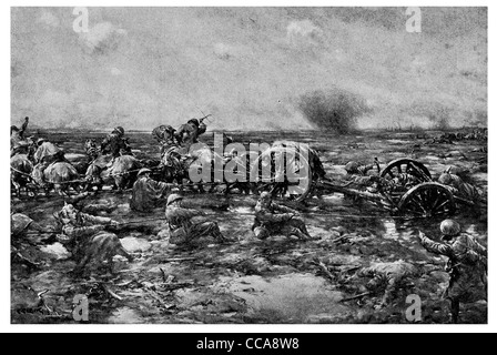 1917 hommes de chevaux et d'armes à feu de l'artillerie de boue boueux marécage inondé d'horreur terreur pâte cannon remorqueur tirant dur travail l'enfer cheval Banque D'Images