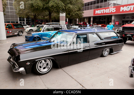 1968 Chevrolet Bel Air station wagon low rider Banque D'Images