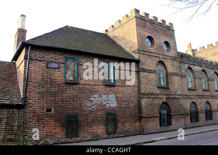 Tudor Court ou Hanworth Manor SW London England UK Hanworth Banque D'Images