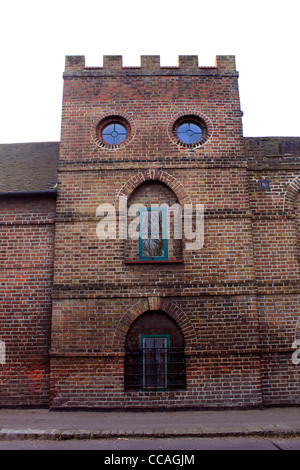 Tudor Court ou Hanworth Manor SW London England UK Hanworth Banque D'Images