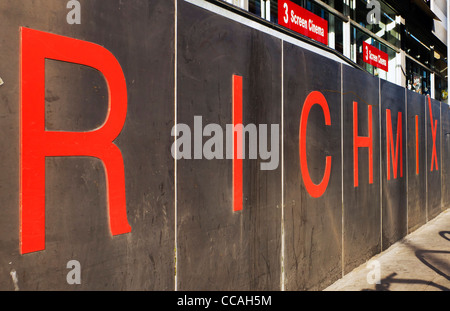 Riche mélange la charité et l'entreprise sociale Banque D'Images