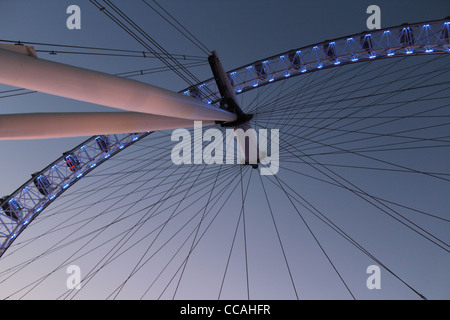 London Eye Purple Sky Banque D'Images