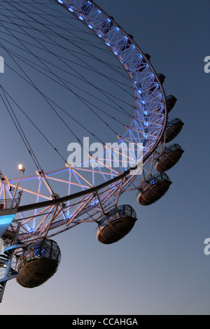 London Eye Purple Sky Banque D'Images