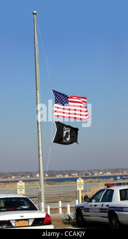 Drapeaux en berne Smith Point Park Long Island NY Banque D'Images