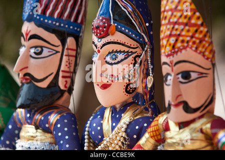 Poupées marionnette traditionnelle du Rajasthan en vente comme souvenirs au Rajasthan, Inde Banque D'Images