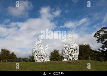 Spiegel par Jaume Plensa au Yorkshire Sculpture Park, Royaume-Uni Banque D'Images