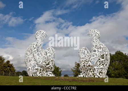 Spiegel par Jaume Plensa au Yorkshire Sculpture Park, Royaume-Uni Banque D'Images