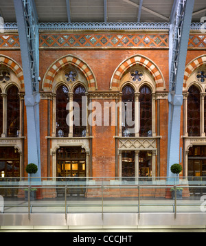 Le St Pancras Chambers comprend le développement d'un vaste et délicate rénovation de St Pancras Chambers et une nouvelle marque Banque D'Images