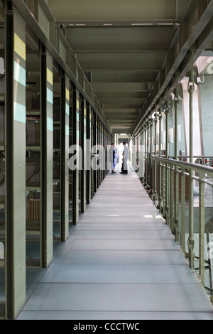 La ville de Mexico a récemment rouvert Biblioteca Vasconcelos est un exemple exceptionnel d'un Digital-Age contemporain Bibliothèque, de ne pas Banque D'Images