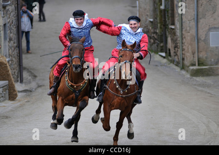 Santu Lussurgiu, Sa Carrela e nanti. Horse Show de carnaval typique de la Sardaigne. La Sardaigne. L'Italie. L'Europe. Banque D'Images