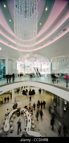 Centre Commercial Westfield LONDON - LE VILLAGE Banque D'Images