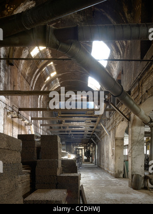 Tourisme ROBINSON ACADEMY / CONVERSION EN USINE, Portalegre, PORTUGAL, 2009 Banque D'Images